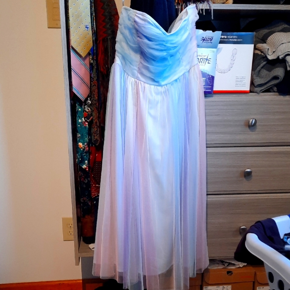 Elegant Strapless Multicolor Dress